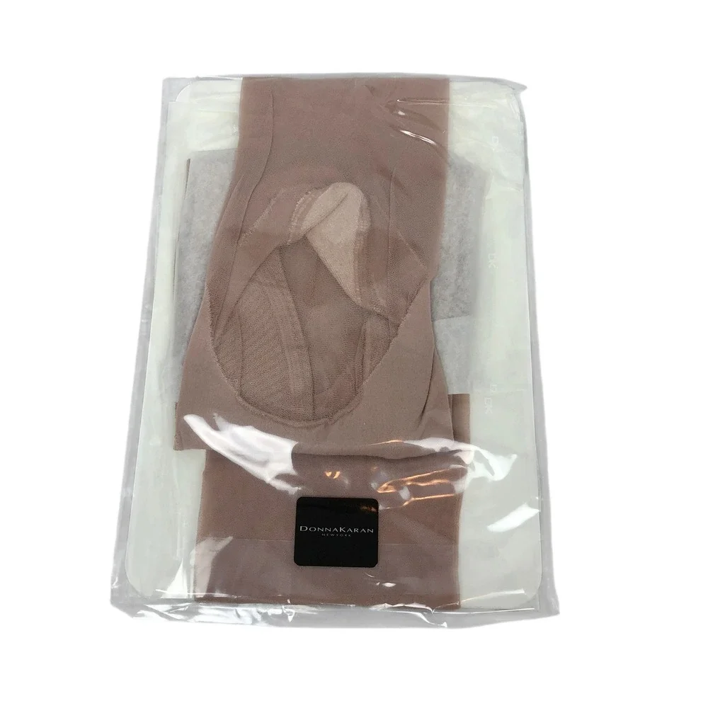 Donna Karan Signature Sheer Control Top Tights Pantyhose Medium Teak Style OA031